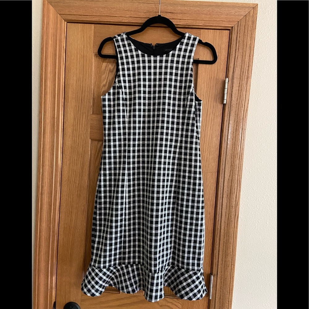 Super cute checkered Ann Taylor dress. NWT